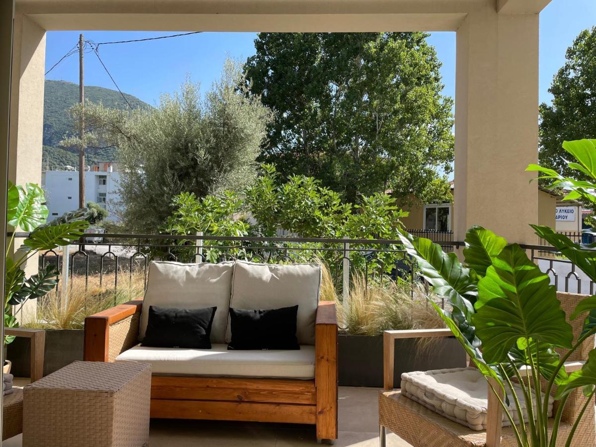 Kl Suites Lefkada - Feel At Home New Boho Apartment 400M From Beach Nidri Town Center Exterior foto